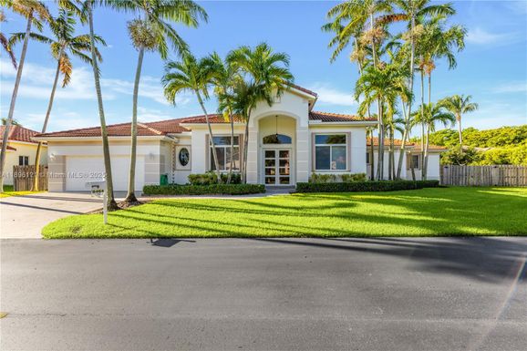 8464 SW 138th St, Palmetto Bay FL 33158