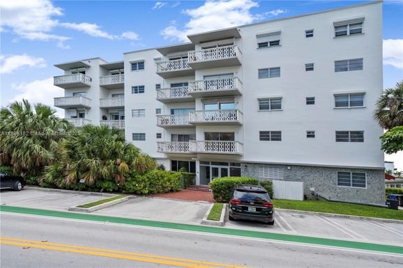 9700 E Bay Harbor Dr # 505, Bay Harbor Islands FL 33154