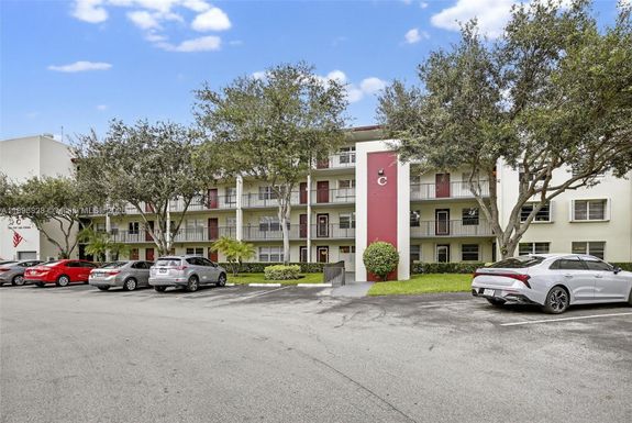 750 SW 133rd Ter # 114C, Pembroke Pines FL 33027
