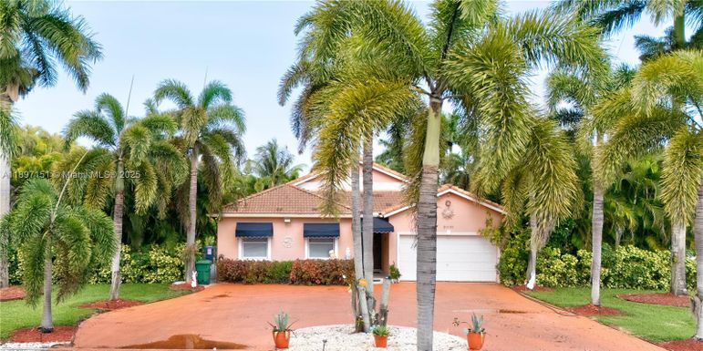 21551 SW 187th Ave, Miami FL 33187