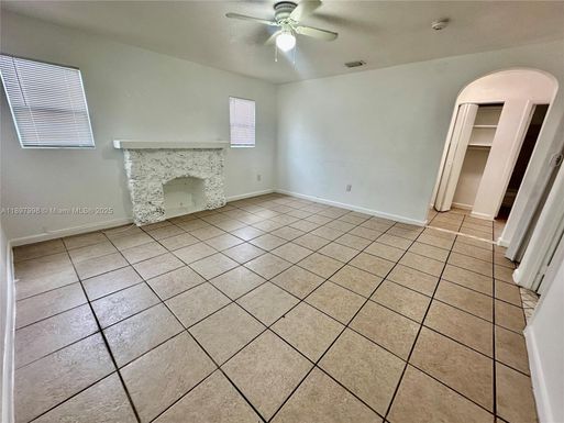 6136 N Miami Ave # A, Miami FL 33127