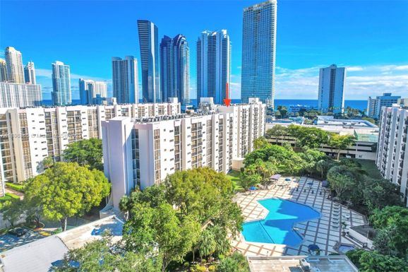 17011 N Bay Rd # 215, Sunny Isles Beach FL 33160