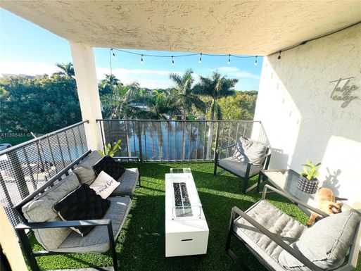 6190 Woodlands Blvd # 517, Tamarac FL 33319