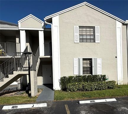 1071 Adams Ave # 1071J, Homestead FL 33034