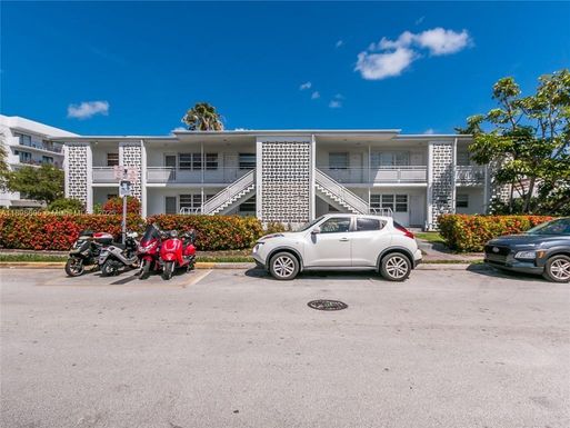 2195 Bay Dr # 6, Miami Beach FL 33141