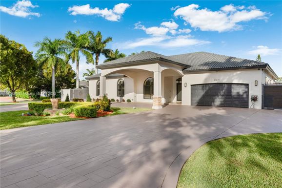 20641 SW 132nd Ct, Miami FL 33177