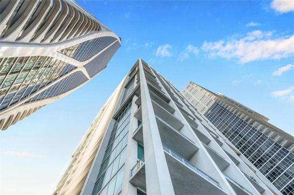 1040 Biscayne Blvd # 3308, Miami FL 33132