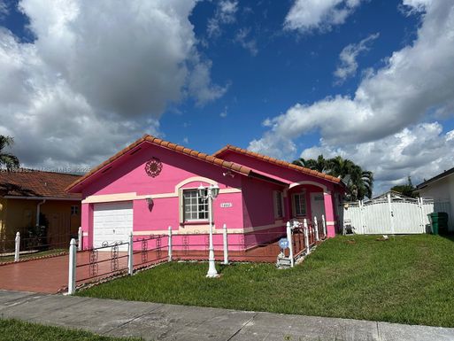 14841 SW 141st Ter, Miami FL 33196