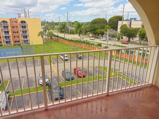 6990 NW 186th St # 504, Hialeah FL 33015