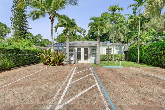 423 SE 19th St, Fort Lauderdale FL 33316
