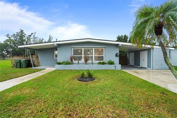 44 NW 19th St # 1, Homestead FL 33030