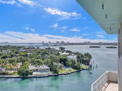 10350 W Bay Harbor Dr, Bay Harbor Islands FL 33154