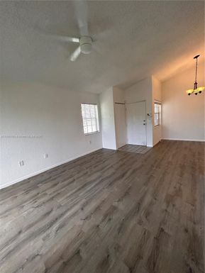 2841 N Oakland Forest Dr # 211, Oakland Park FL 33309