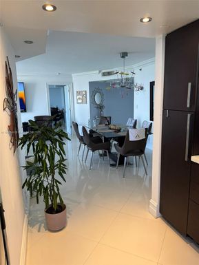 3300 NE 192nd St, Aventura FL 33180