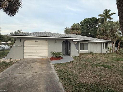 304 N Ave, Other City - In The State Of Florida FL 33936
