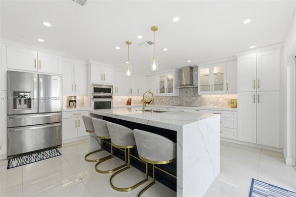 14972 SW 104th St # 108, Miami FL 33196