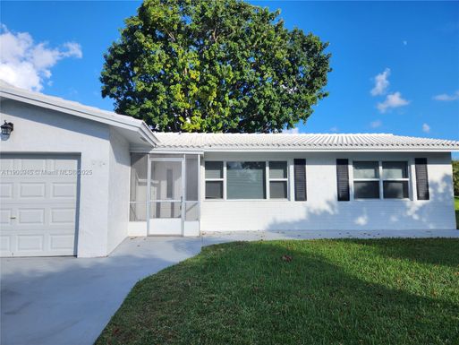1254 NW 82nd Ave, Plantation FL 33322