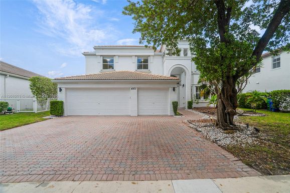 4971 SW 158th Ave, Miramar FL 33027