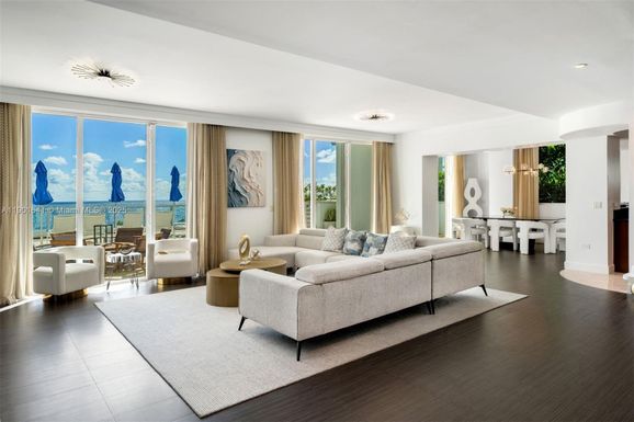 4391 Collins Ave # 512, Miami Beach FL 33140