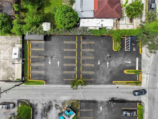 720 NW 125th St, North Miami FL 33168