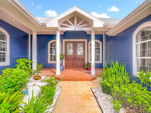 18120 River Chase Ct., Other City - In The State Of Florida FL 33920