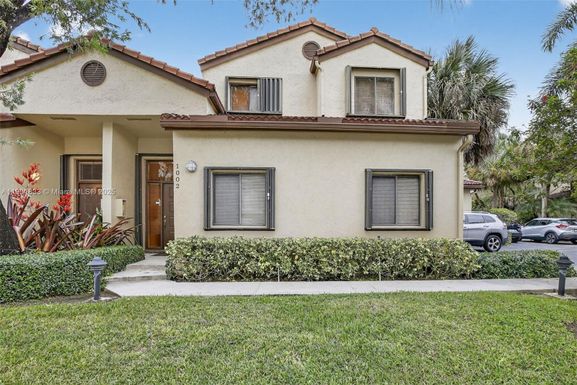 1002 NW 105th Ave # 121, Plantation FL 33322