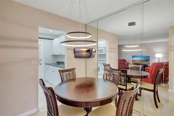 17001 NE 13th Ave # 306, Miami FL 33162