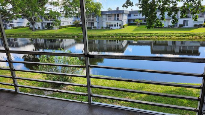 419 Saxony I # 419, Delray Beach FL 33446