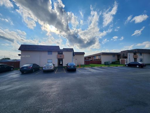 870 SW 129th Pl # 205, Miami FL 33184