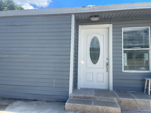 19800 SW 180th Ave UNIT 86, Miami FL 33187