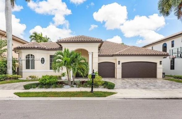 2393 NW 49th Ln, Boca Raton FL 33431