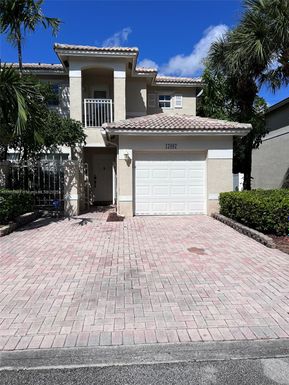 17097 NW 23rd St # 17097, Pembroke Pines FL 33028