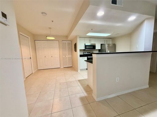 1761 FOUR MILE COVE PKWY 516 # 516, Cape Coral FL 33990