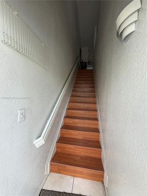 5605 NW 109th Ave # 76, Doral FL 33178