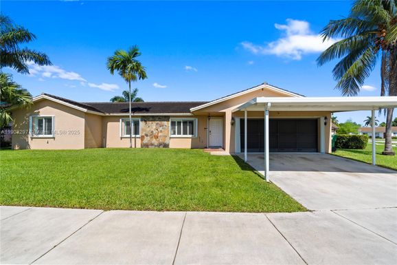 11201 SW 138th Ter, Miami FL 33176