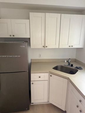 1027 Euclid Ave # 5, Miami Beach FL 33139