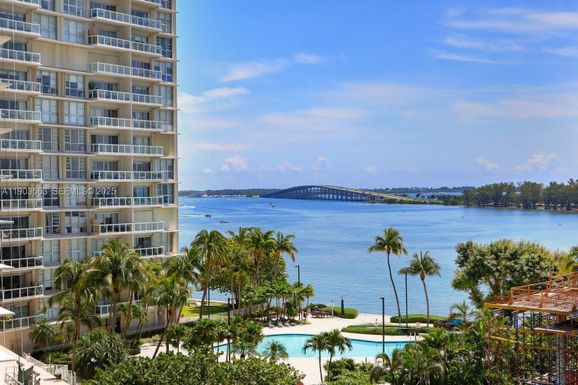 145 SE 25th Rd # 702, Miami FL 33129