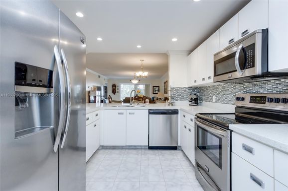 10315 NW 24th Place # 307, Sunrise FL 33322