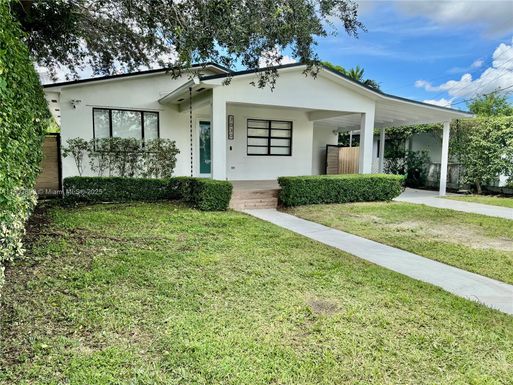7030 SW 87th Ct, Miami FL 33173