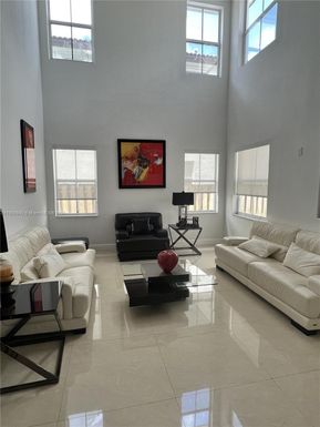 11161 NW 77th Ter, Doral FL 33178