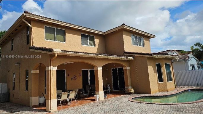 16074 SW 62nd St, Miami FL 33193