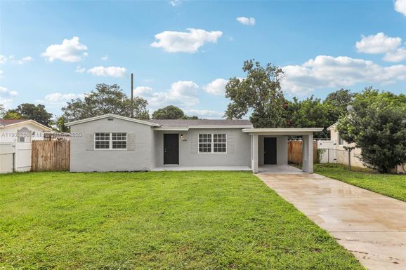 6448 SW 19th St, Miramar FL 33023