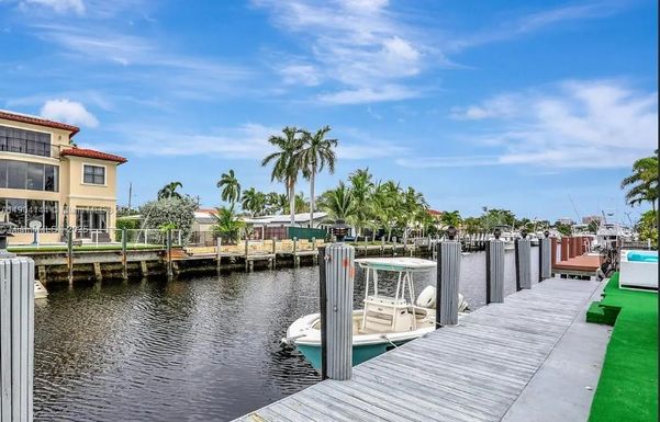 2321 SE 15th St # 2321, Pompano Beach FL 33062