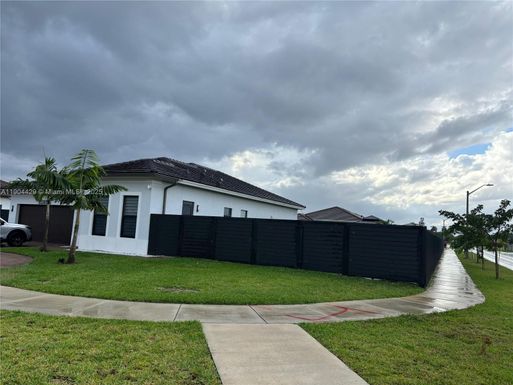 30806 SW 192nd Ave # 1, Homestead FL 33030