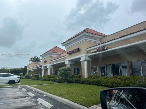 8717-8723 NW 50, Lauderhill FL 33351