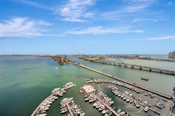 1717 N Bayshore Dr # 3533, Miami FL 33132