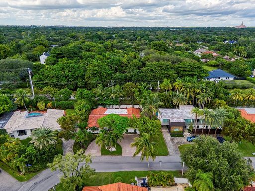 5961 SW 56th Ter, South Miami FL 33143