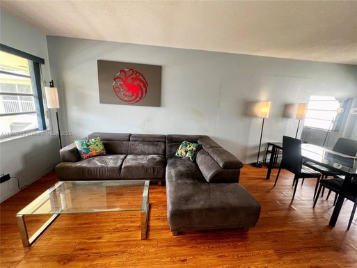 1501 Arthur St # 7, Hollywood FL 33020