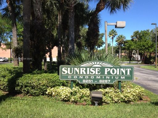 8281 SW 128th St # 107, Pinecrest FL 33156