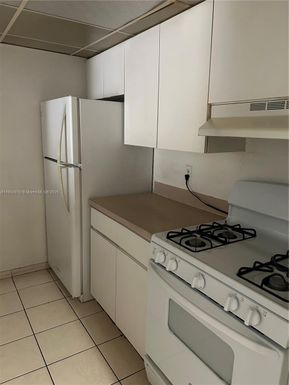 18101 NW 68th Ave # B205, Hialeah FL 33015